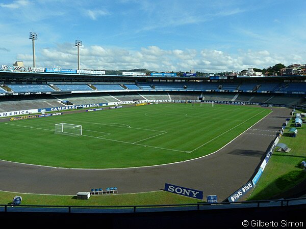 Estádio Olímpico será implodido no mês de agosto/2013. Foto: Gilberto Simon - Porto Imagem