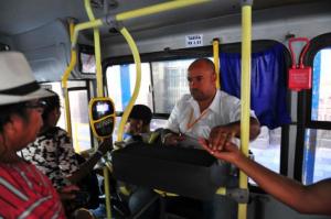 Tarifa de ônibus em Porto Alegre deve ficar entre R$ 3,70 e R$ 3,80 | Foto: Ricardo Giusti / CP Memória